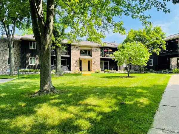 6131 Western Drive, Saginaw, MI 48638
