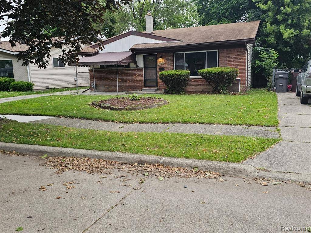29026 York Street, Dearborn, MI 48141