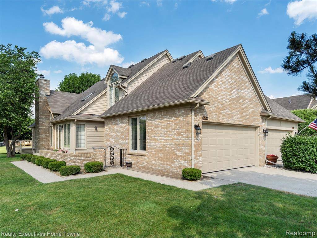 16865 Coral Lane, Macomb, MI 48042