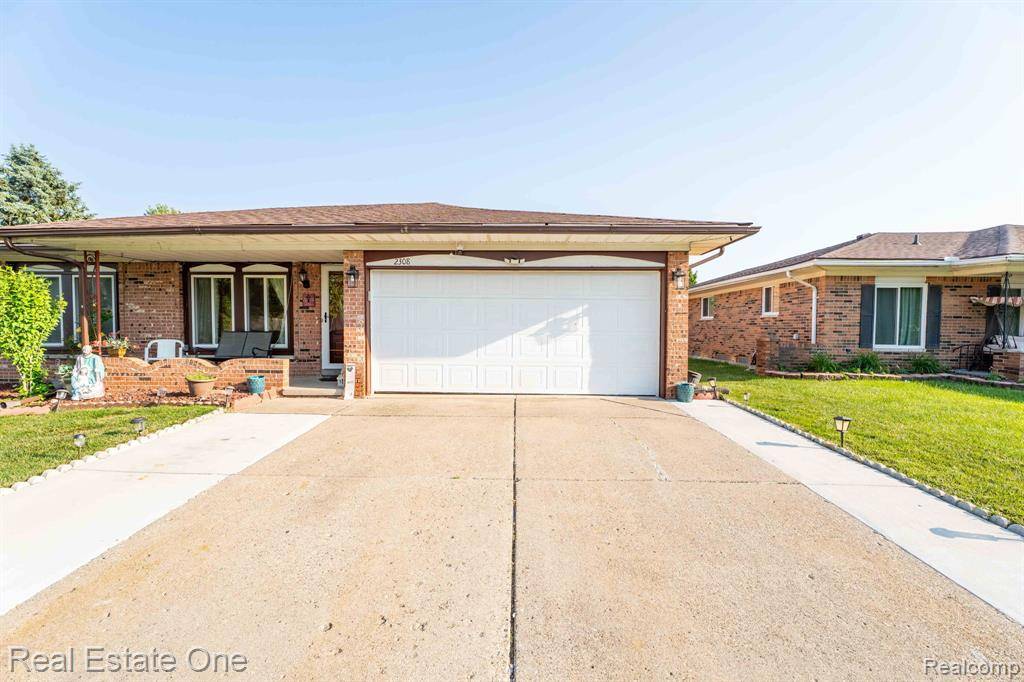 Sterling Heights, MI 48310,2308 Kipling Drive