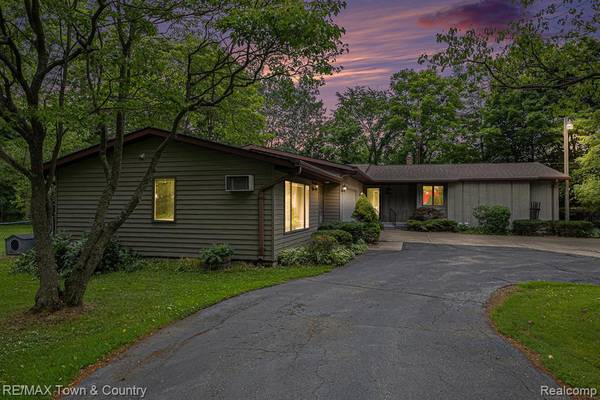 10167 W Pierson W Road, Flushing, MI 48433