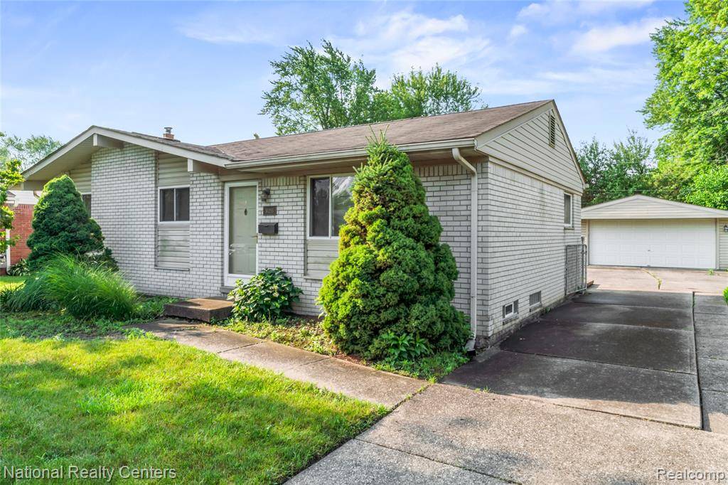 Romulus, MI 48174,30255 Dorset Street