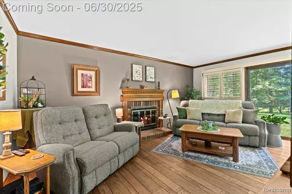 Fenton, MI 48430,7248 Parkwood Drive