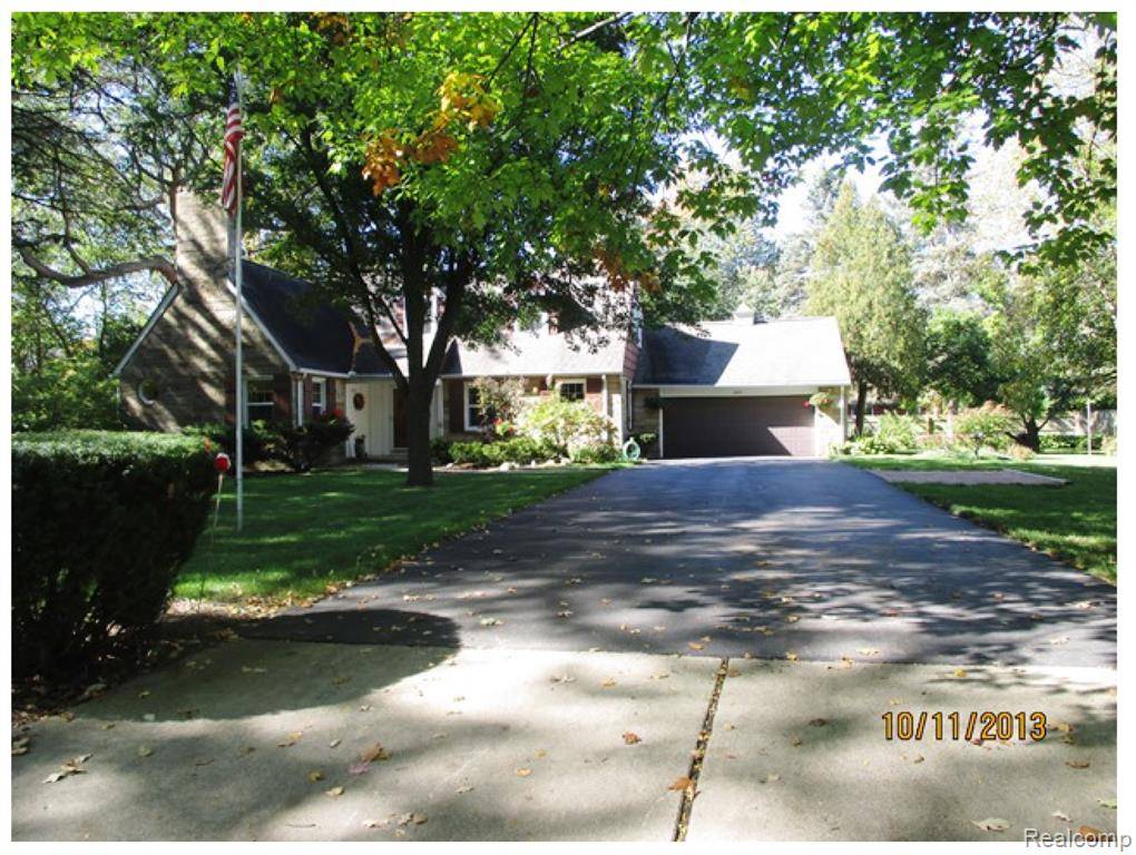 2424 Dayton Drive, Ann Arbor, MI 48108