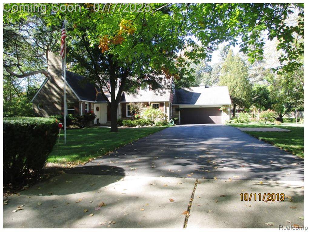 2424 Dayton Drive, Ann Arbor, MI 48108