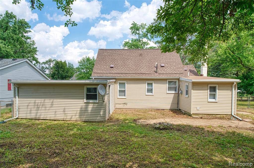 Farmington Hills, MI 48336,21565 Waldron Street