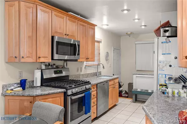 Dearborn Heights, MI 48127,26411 W Warren Street