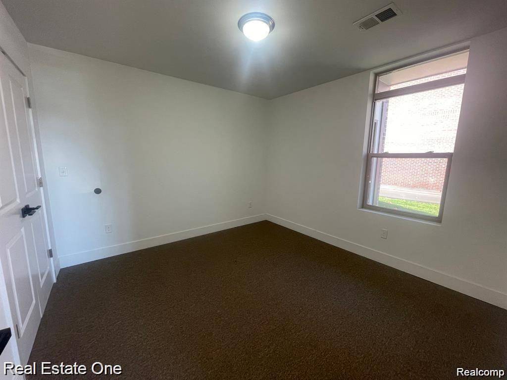Dearborn Heights, MI 48127,24356 Ann Arbor Trail