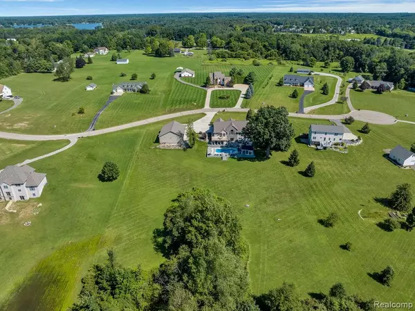 Goodrich Vlg, MI,11068 Meadowview Drive