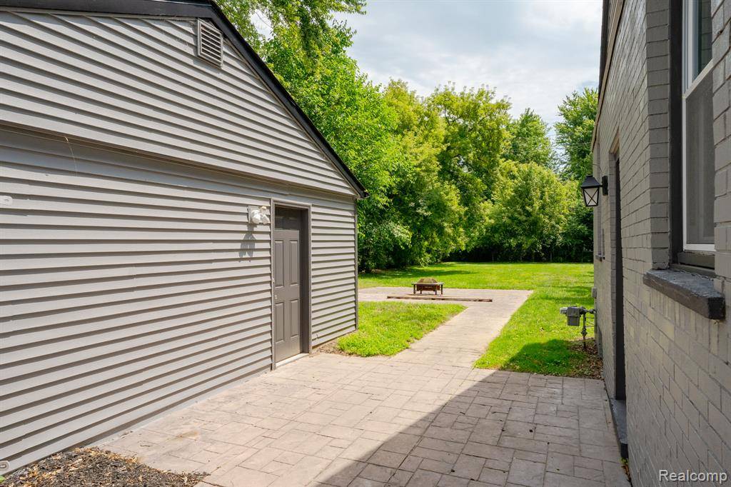 Harrison Township, MI,38488 Elmite Street