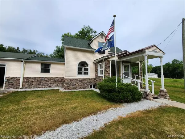 33556 S Townline Road, MI 49726
