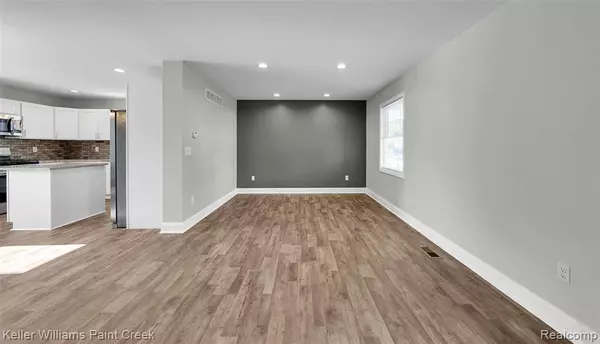 Hazel Park, MI 48030,23858 Vassar Avenue