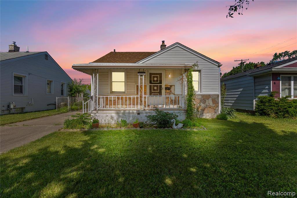 13632 Pearl Street, Southgate, MI 48195