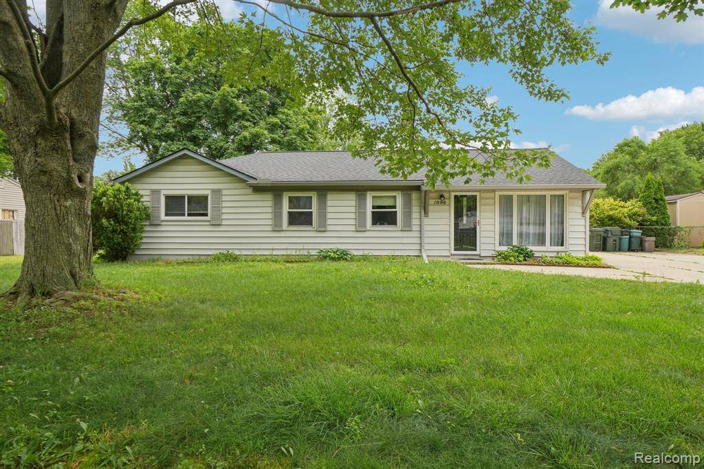 Rochester Hills, MI 48307,1096 Truwood Drive