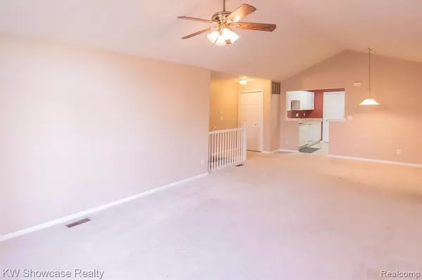 Rochester Hills, MI 48306,3509 TREMONTE N Circle