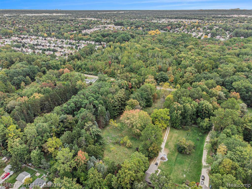 Canton, MI 48187,7655 KOPPERNICK Road