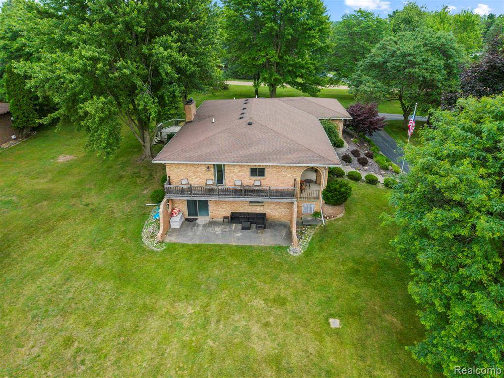Rochester, MI 48306,945 E Gunn Road