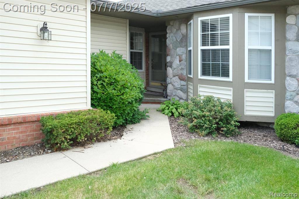 Ypsilanti, MI 48198,1875 N Kenwyck Drive