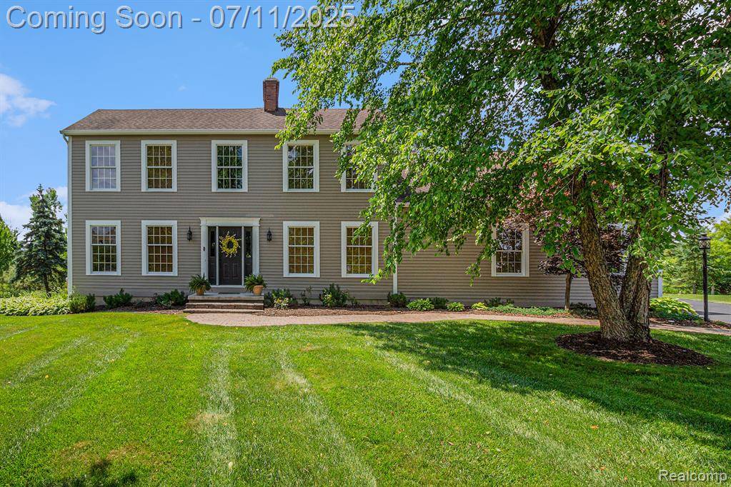 5436 Green Bank Drive, Grand Blanc, MI 48439