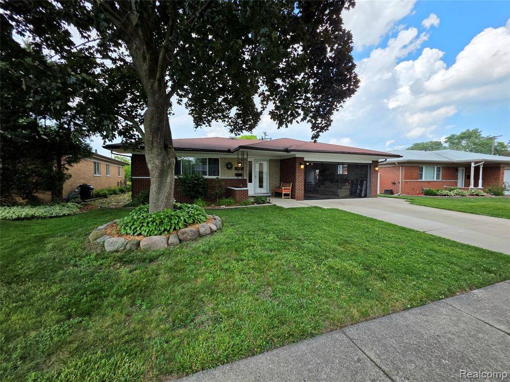 Warren, MI 48093,12137 Carol Avenue