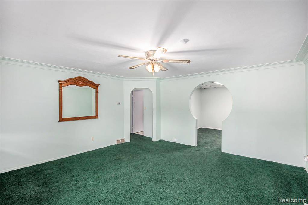 Mount Morris, MI 48458,8233 N Genesee Road