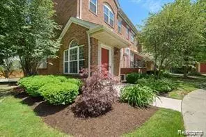 Royal Oak, MI 48067,1530 MARYLAND CLUB Drive