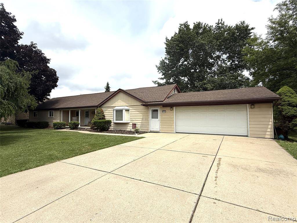 25830 Matilda Avenue, Trenton, MI 48134