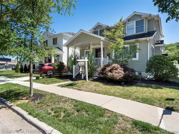 Birmingham, MI 48009,1106 BENNAVILLE Avenue