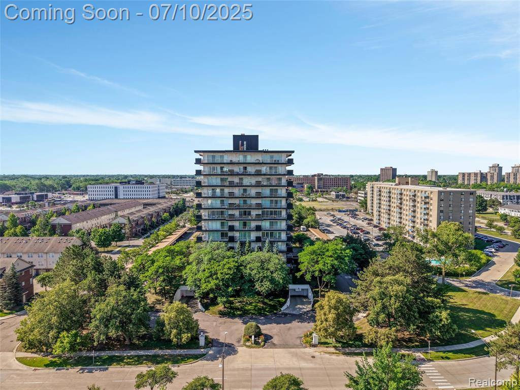 15801 Providence Drive, Southfield, MI 48075