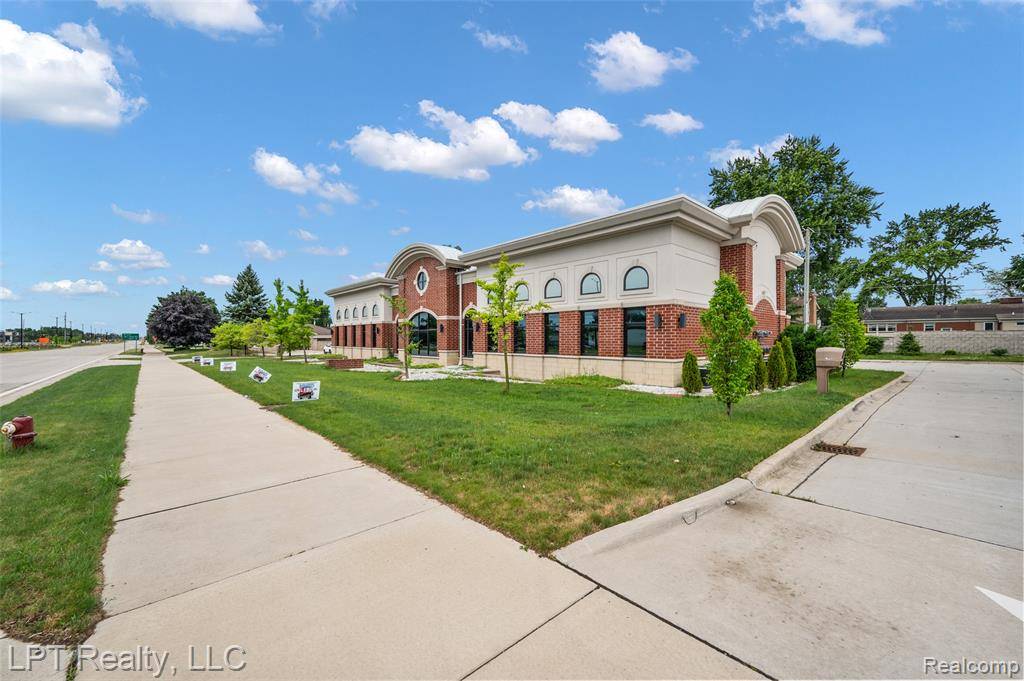 Sterling Heights, MI 48314,42301 Mound Road