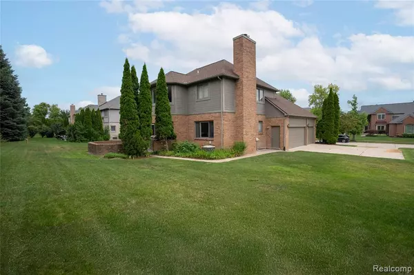 Novi, MI,24145 Windridge Lane