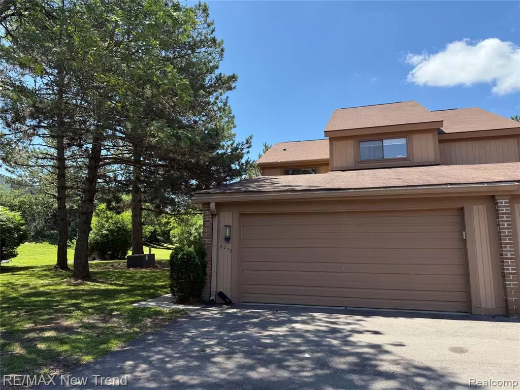 West Bloomfield, MI,6210 Andrea Lane