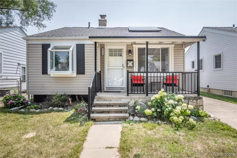 1772 University Street, Ferndale, MI 48220