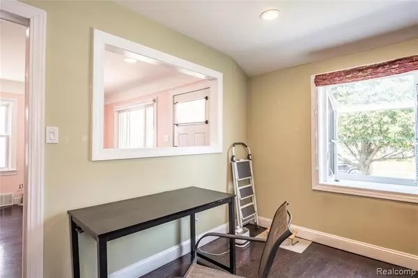 Ferndale, MI 48220,1772 University Street