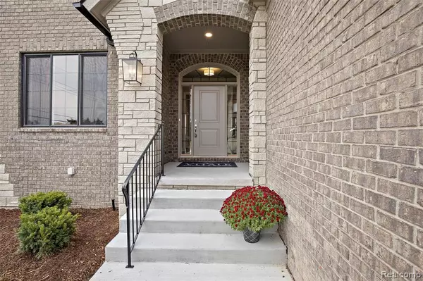 Harrison Township, MI,39196 Lakeshore Drive - Lot 57
