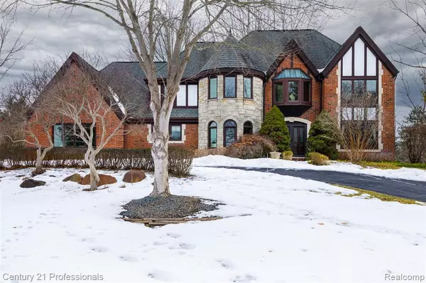 Rochester, MI 48306,1180 Knob Creek Drive