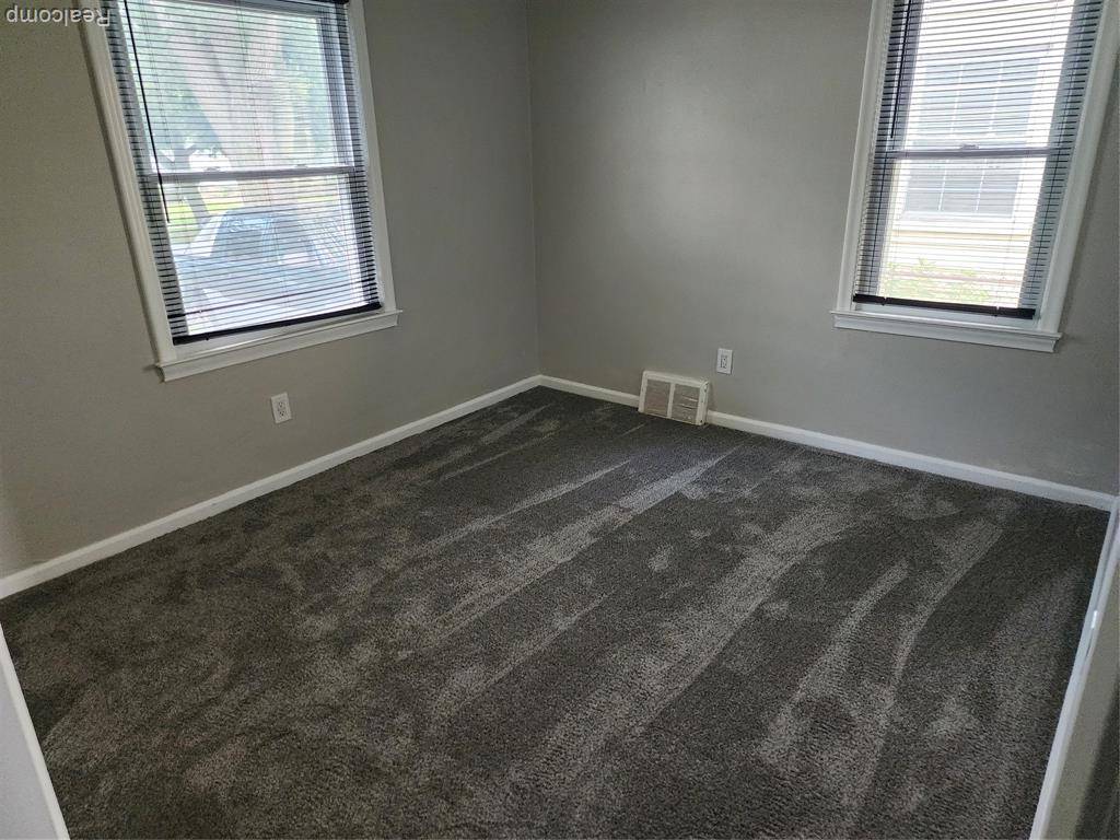 Hazel Park, MI 48030,1429 E Milton Avenue