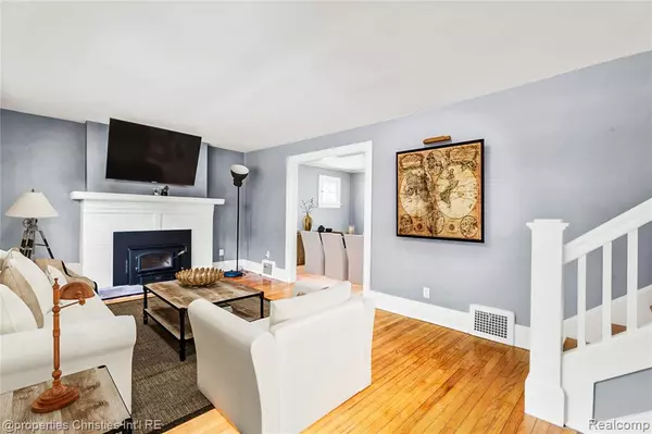 Royal Oak, MI 48067,813 Catalpa Drive
