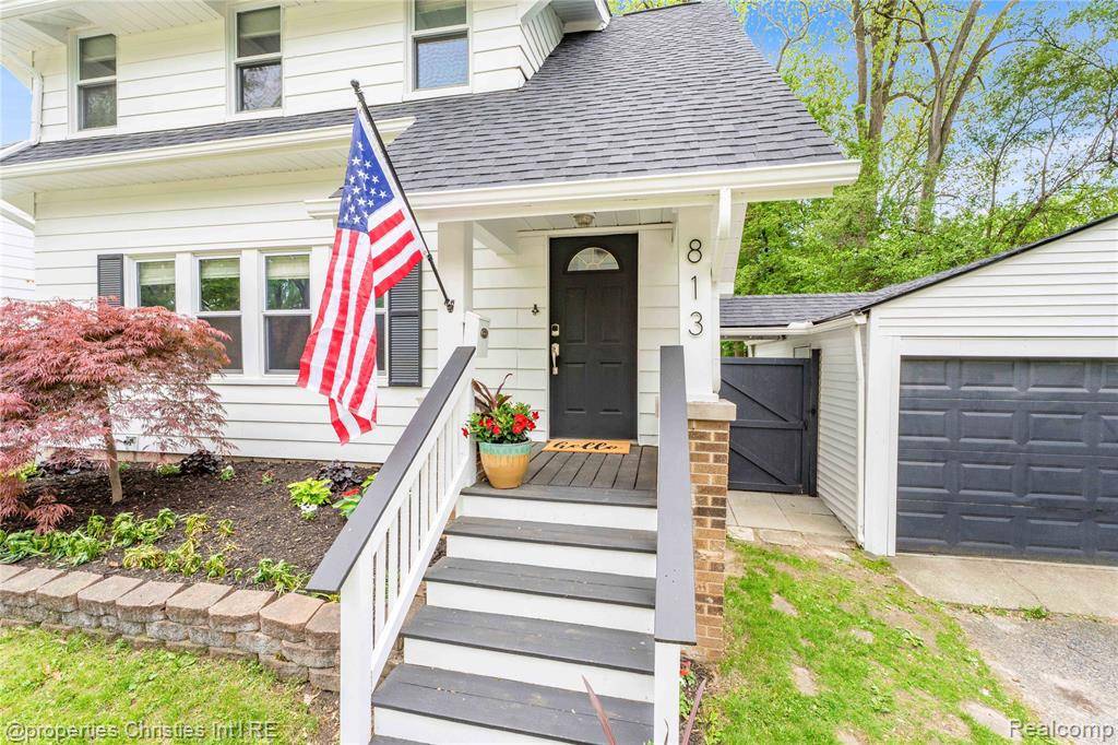 Royal Oak, MI 48067,813 Catalpa Drive