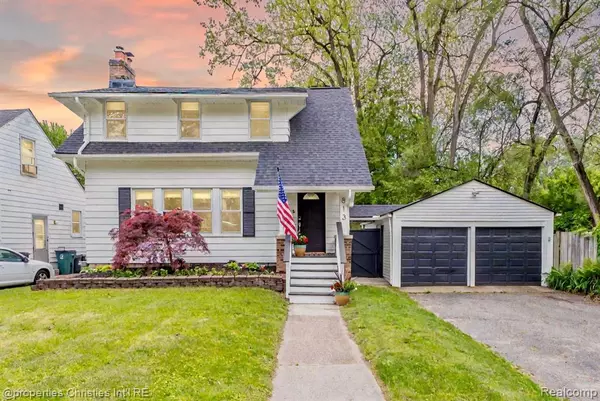 813 Catalpa Drive, Royal Oak, MI 48067