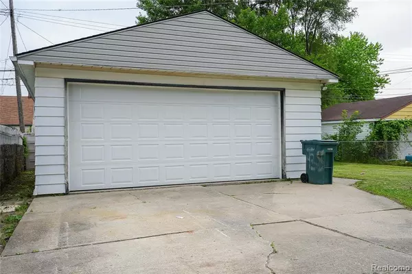 Lincoln Park, MI 48146,438 Ford Boulevard