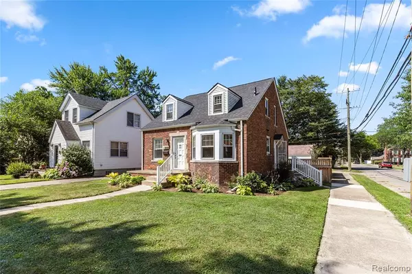 Detroit, MI 48224,3555 Grayton Street