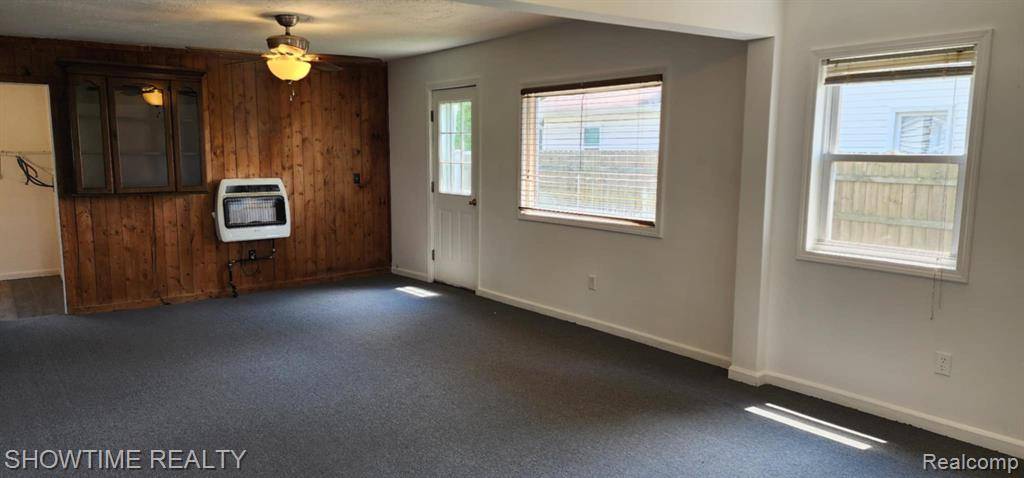 Clay, MI 48001,9825 Willow Court