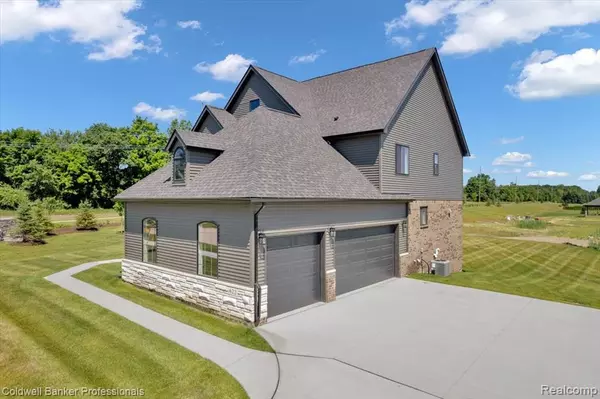 Oxford, MI 48371,622 Westlake Avenue