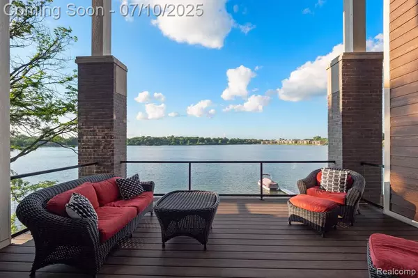 Bloomfield Hills, MI 48302,1760 Hamilton Drive