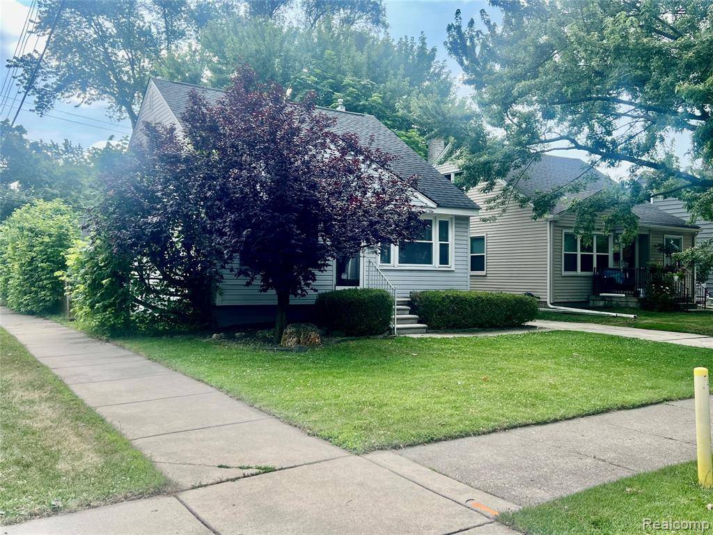 Berkley, MI 48072,1992 Griffith Avenue