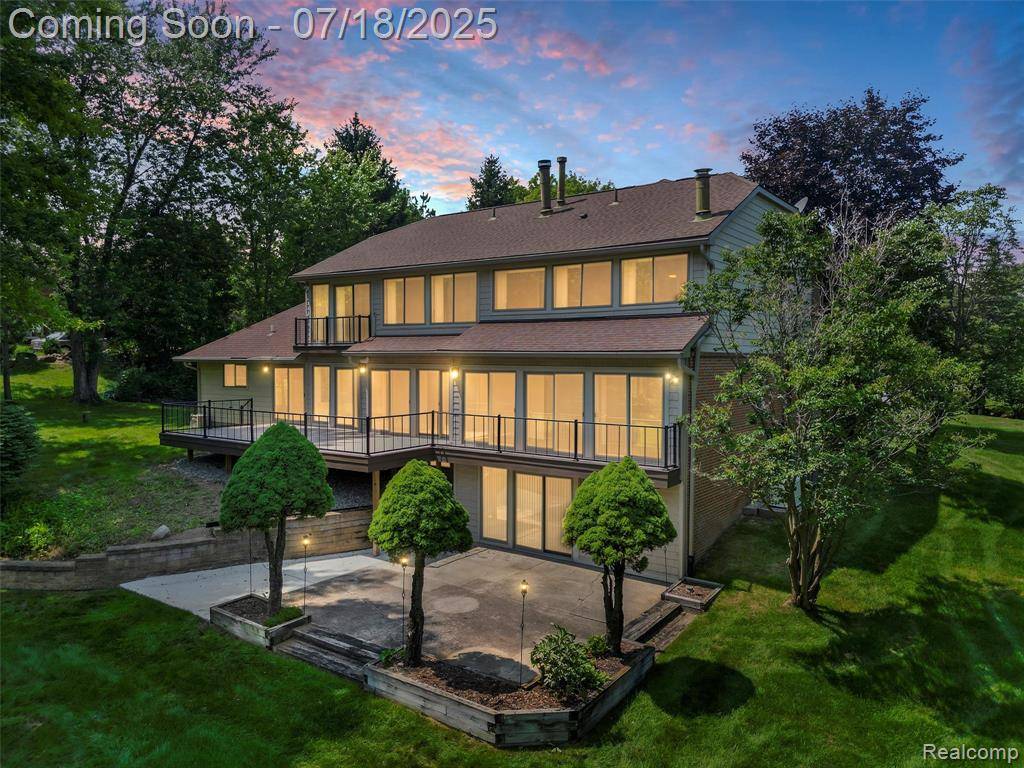 Rochester, MI 48306,1116 Knob Creek Drive