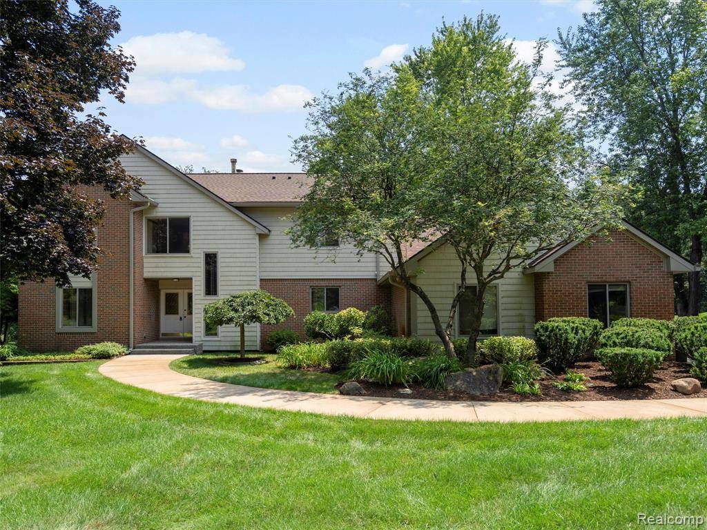 Rochester, MI 48306,1116 Knob Creek Drive