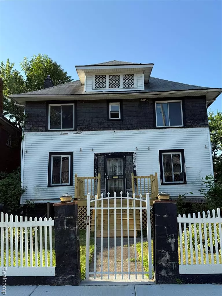 Detroit, MI 48202,909 Burlingame Street