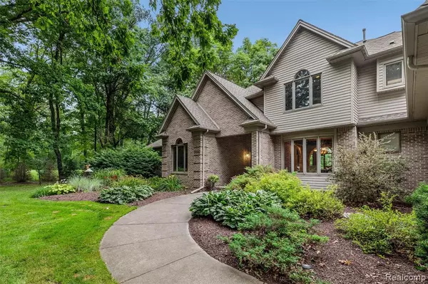 Lake Orion, MI 48362,1444 W Clarkston Road
